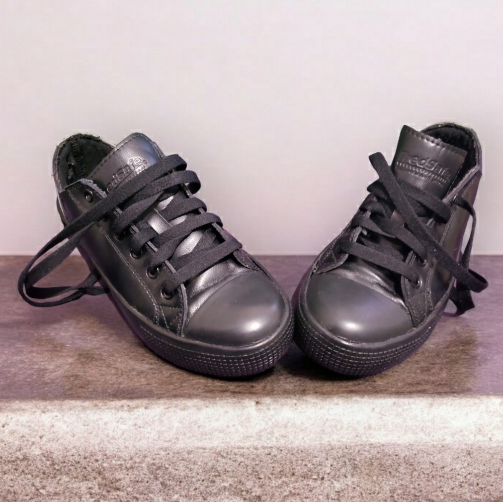 9W Women Work shoes Non-Slip  Slip resistance All Black Tri-Comb